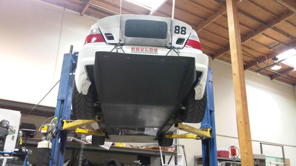 Carbon Fiber Underbody with Integrated Diffuser