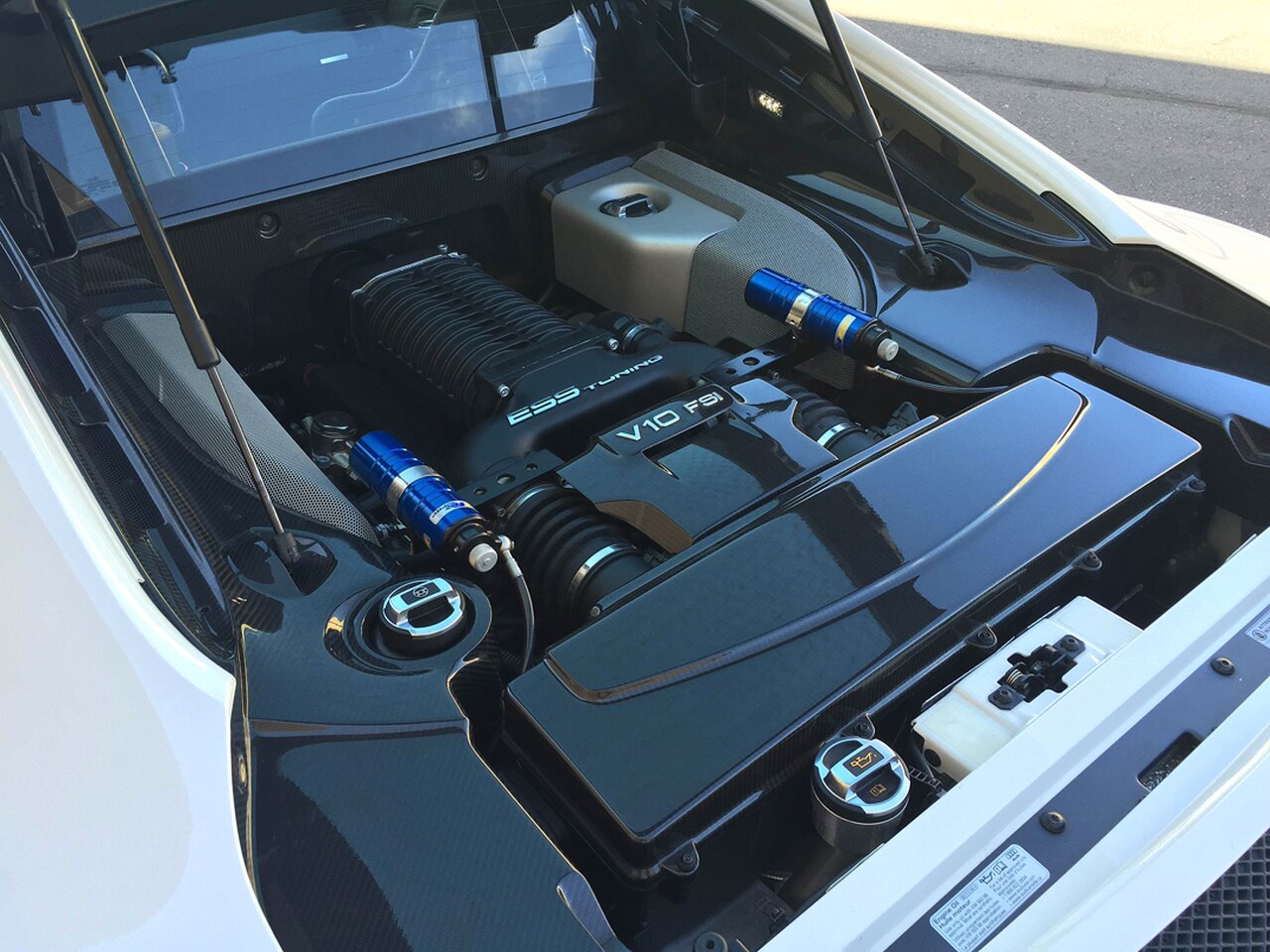 R8 V10 TS-760 supercharger system